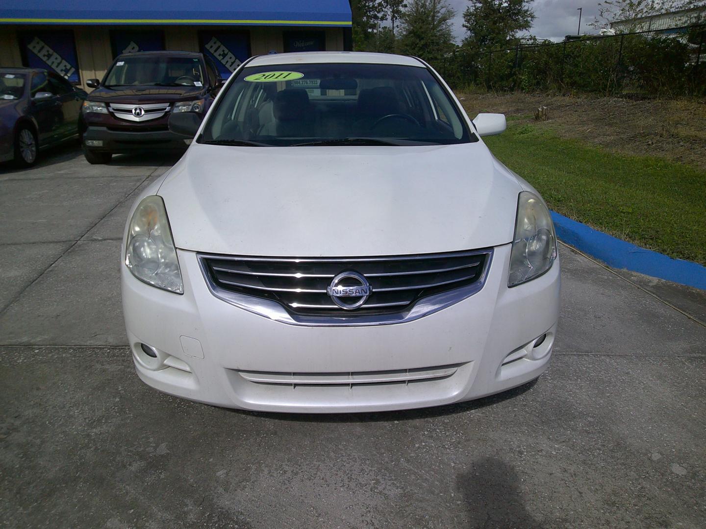 2011 WHITE NISSAN ALTIMA 2.5; 2.5 S (1N4AL2AP3BN) , located at 10405 Abercorn Street, Savannah, GA, 31419, (912) 921-8965, 31.988262, -81.131760 - Photo#0